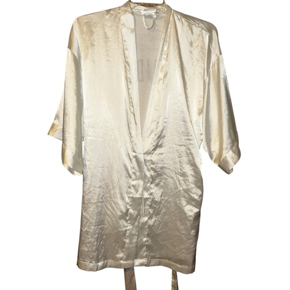 Victoria’s secret I do white satin bridal robe one size bride - Picture 2 of 4